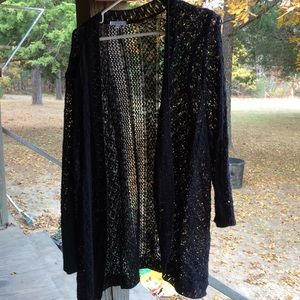 Maurice’s black top size 3
